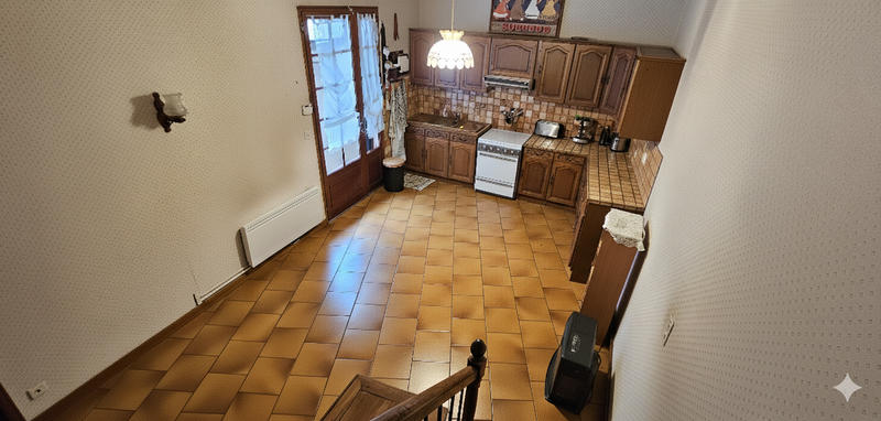 Maison - 93 m² - 4 pièces