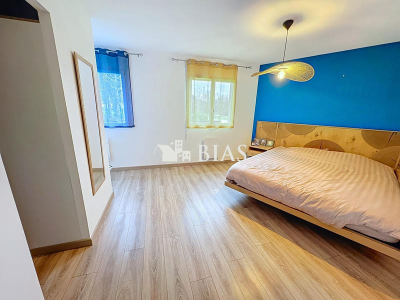 Maison - 197 m² - 7 pièces