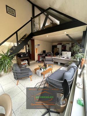 Maison - 172 m² - 8 pièces