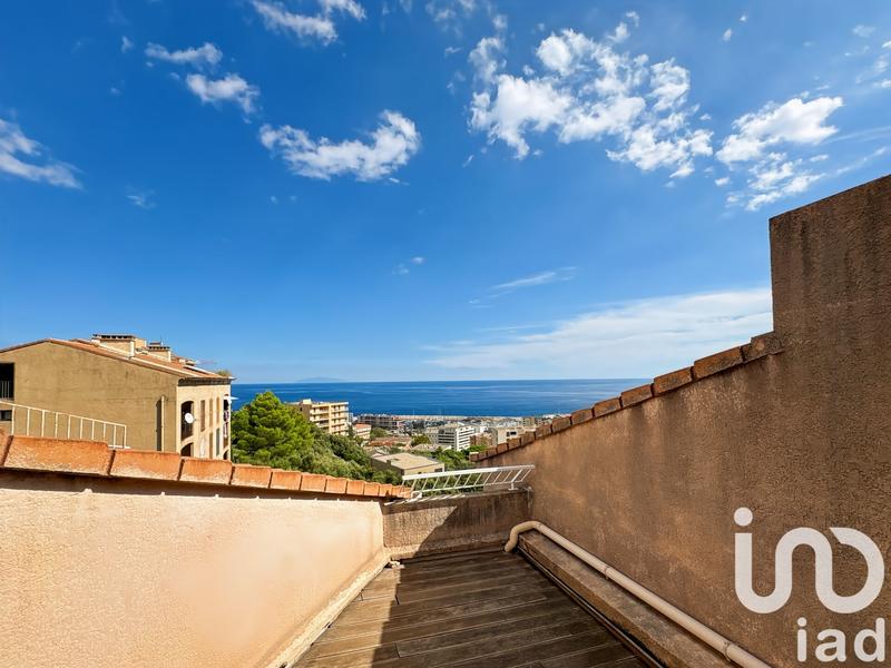 Duplex - 91 m² - 4 pièces