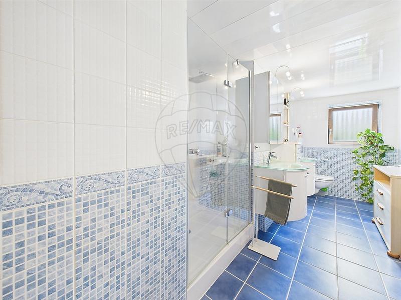 Corps de ferme - 262 m² - 6 pièces