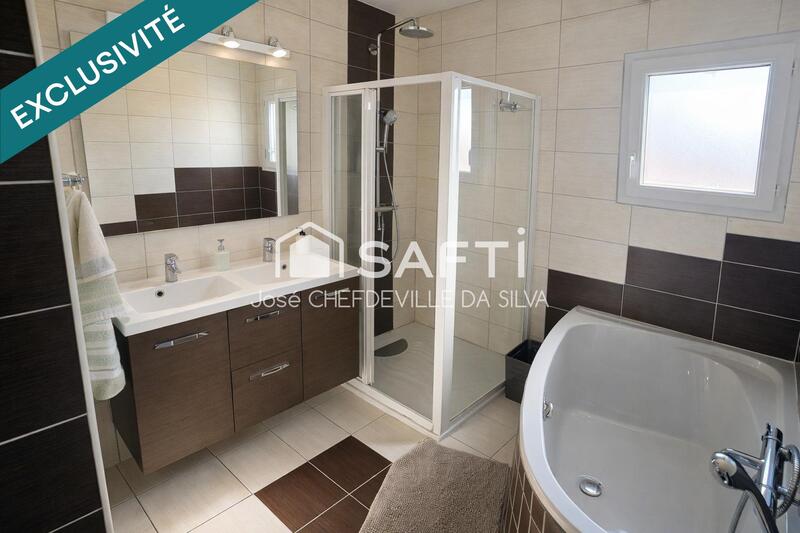 Maison - 135 m² - 6 pièces