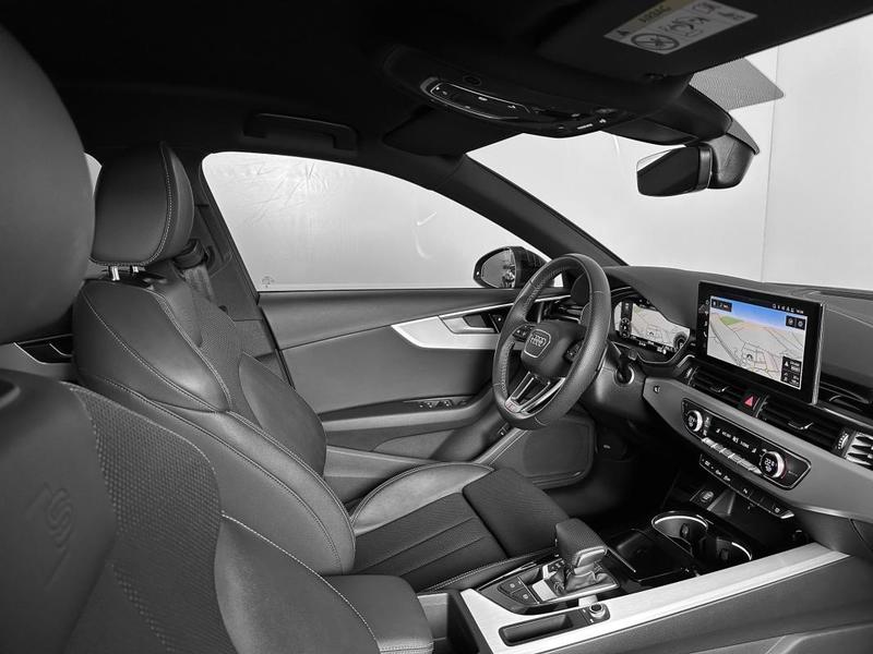 Audi A4 Avant s-Line Quattro 40 Tdi 204ch s-Tronic Mhev Ja18p Digital Cockpit Carplay Camera Matrix