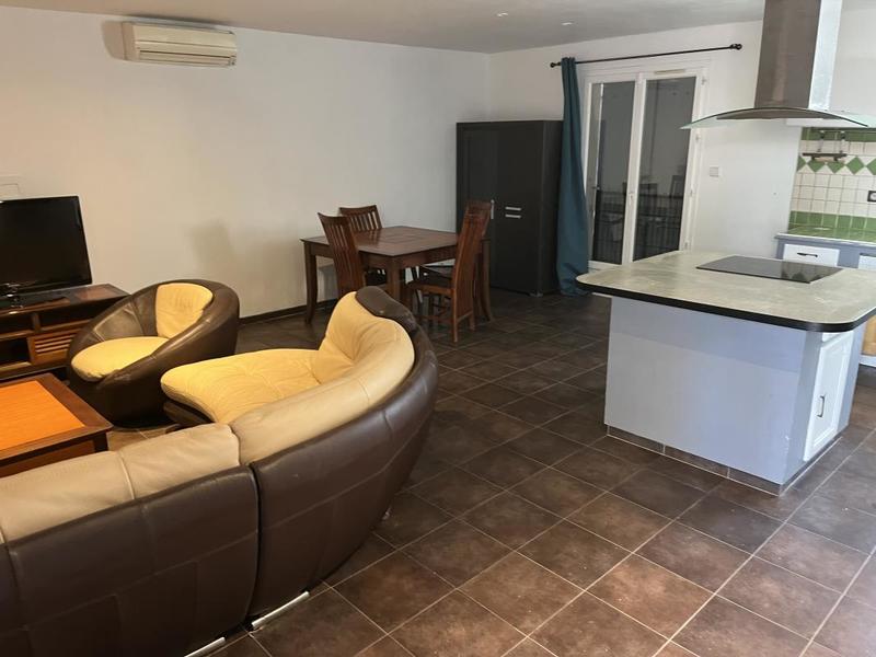 Maison - 157 m² - 6 pièces