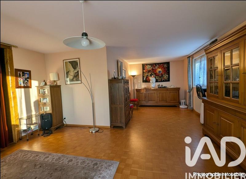 Maison - 143 m² - 6 pièces