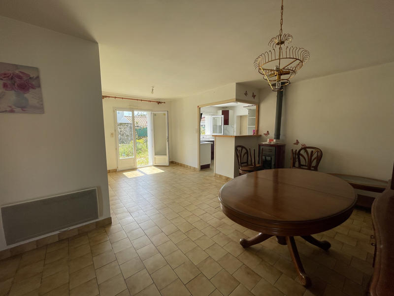 Maison - 80 m² - 4 pièces