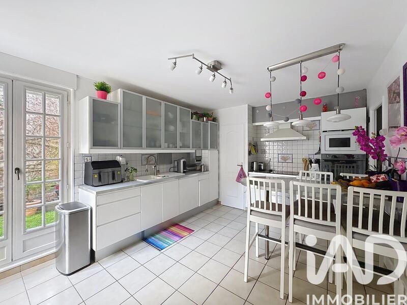 Maison - 160 m² - 5 pièces