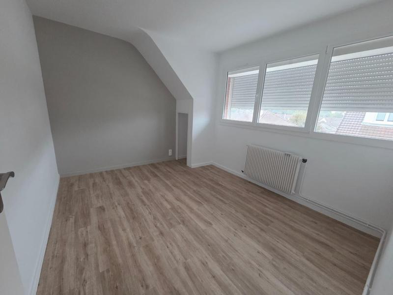 Maison - 110 m² - 6 pièces