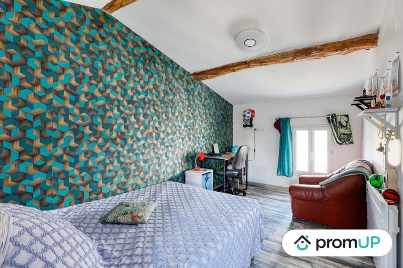 Maison - 170 m² - 7 pièces