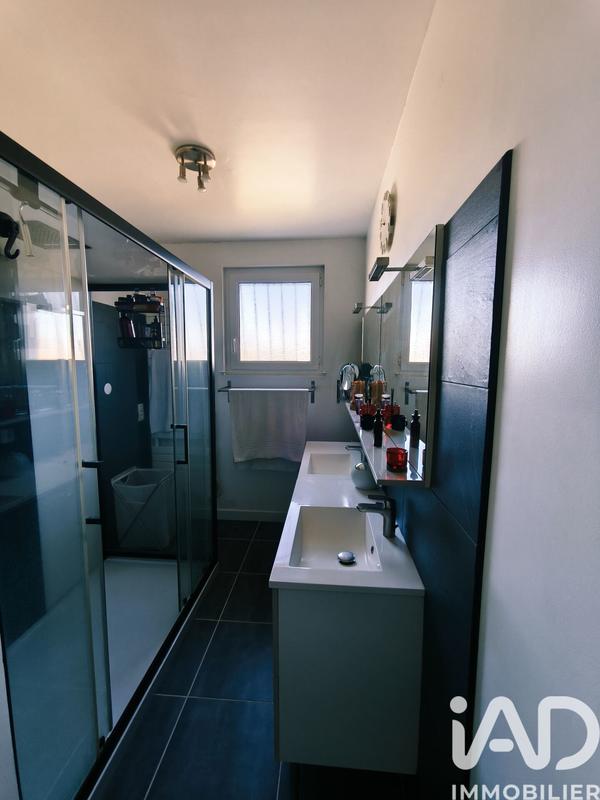 Maison - 166 m² - 6 pièces