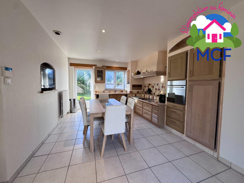 Maison ancienne - 264 m² - 6 pièces