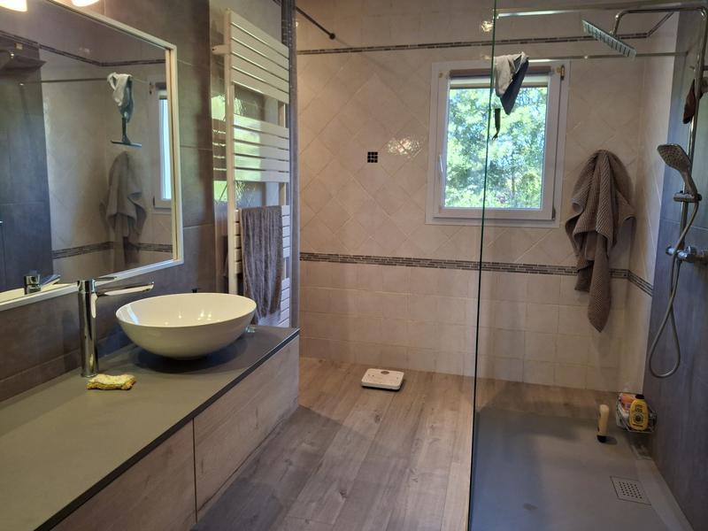 Maison traditionnelle - 142 m² - 6 pièces