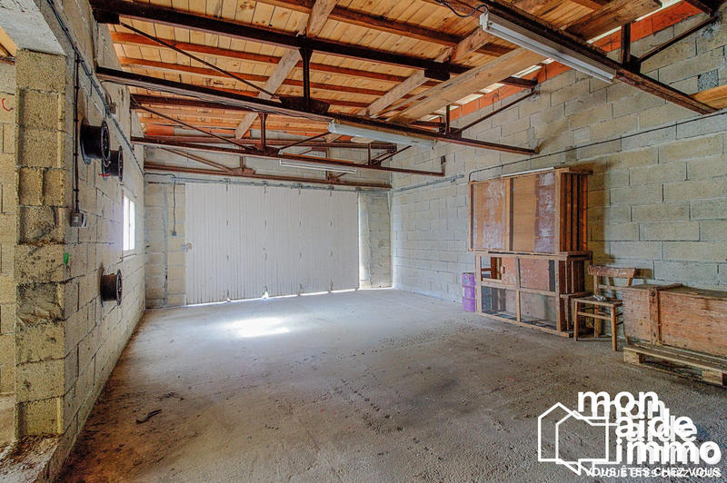 Maison - 184 m² - 6 pièces