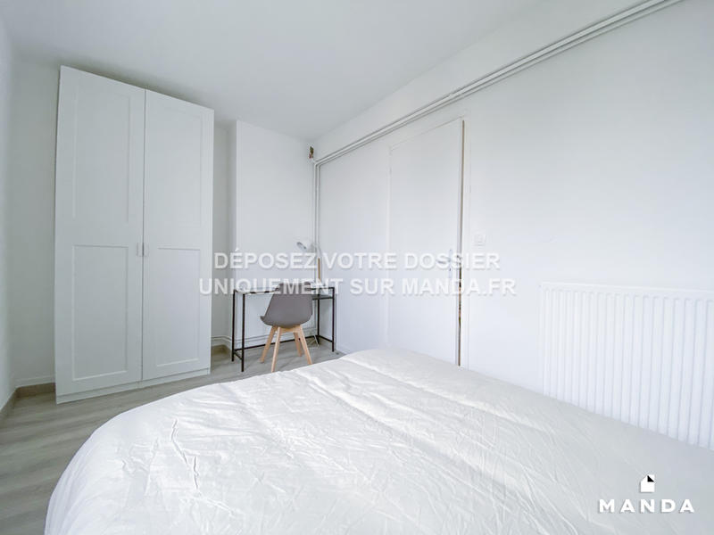 Chambre - 10 m² - 4 pièces