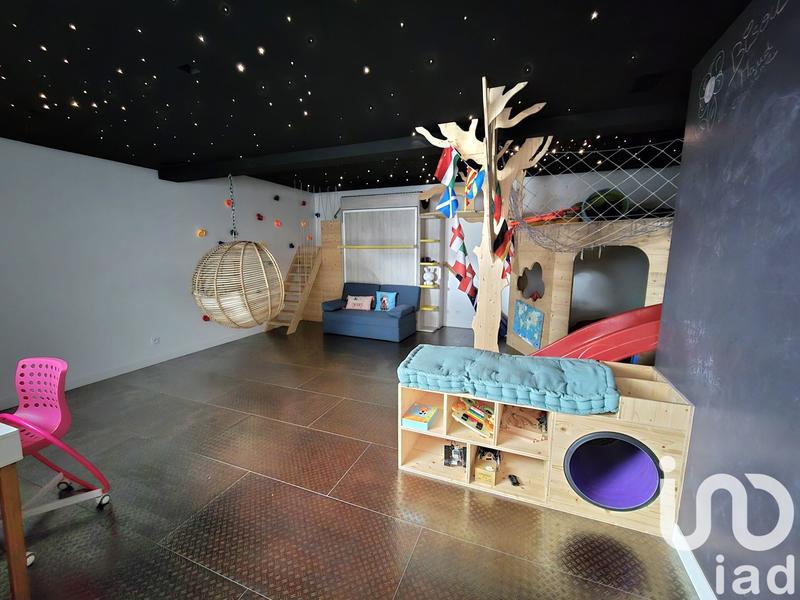 Maison de maîtres - 160 m² - 6 pièces