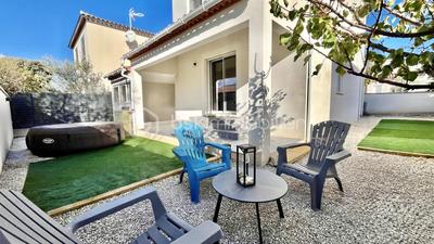 Villa - 80 m² - 4 pièces