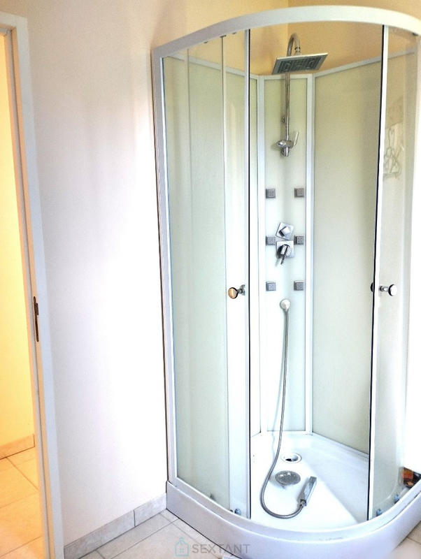 Maison - 84 m² - 3 pièces