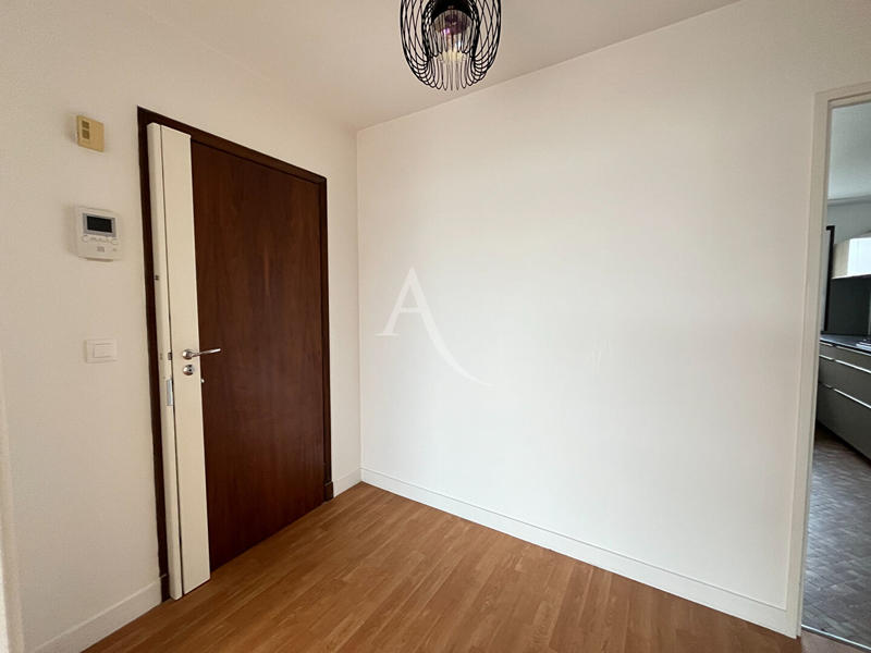 Appartement - 76 m² - 3 pièces
