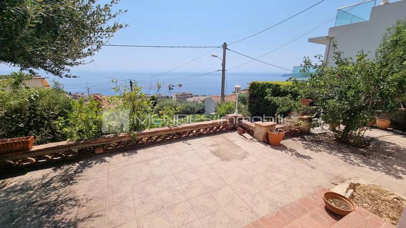 Maison - 110 m² - 3 pièces