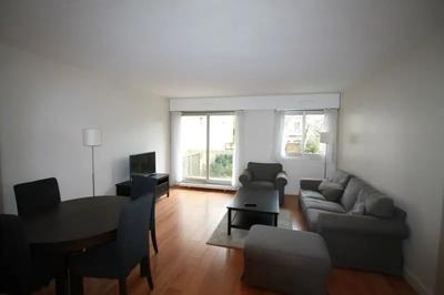 Appartement - 79 m² - 3 pièces