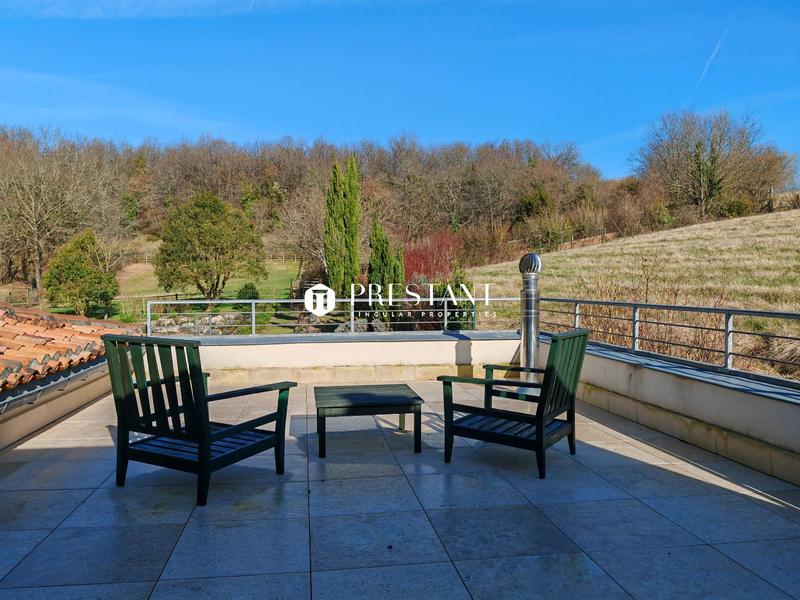 Maison de domaine - 755 m² - 18 pièces