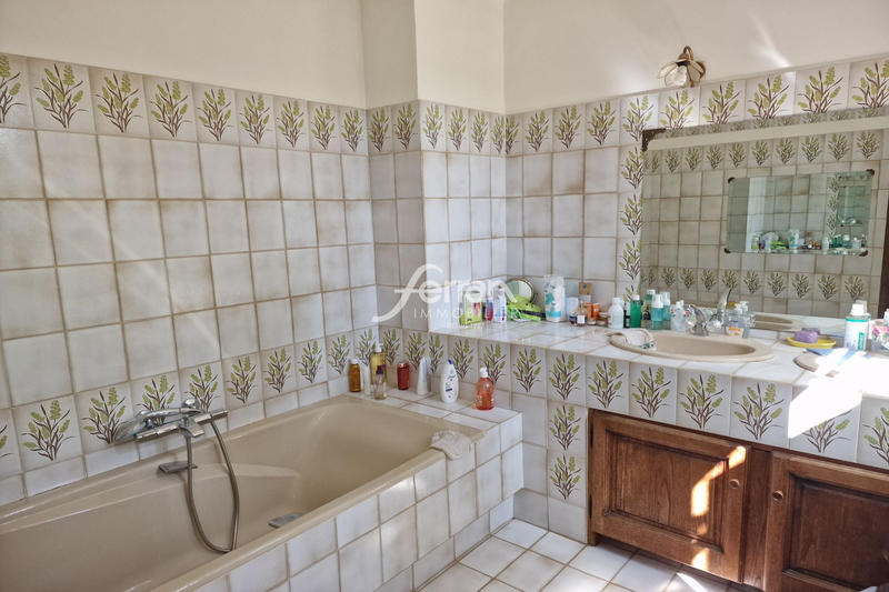 Villa - 135 m² - 5 pièces