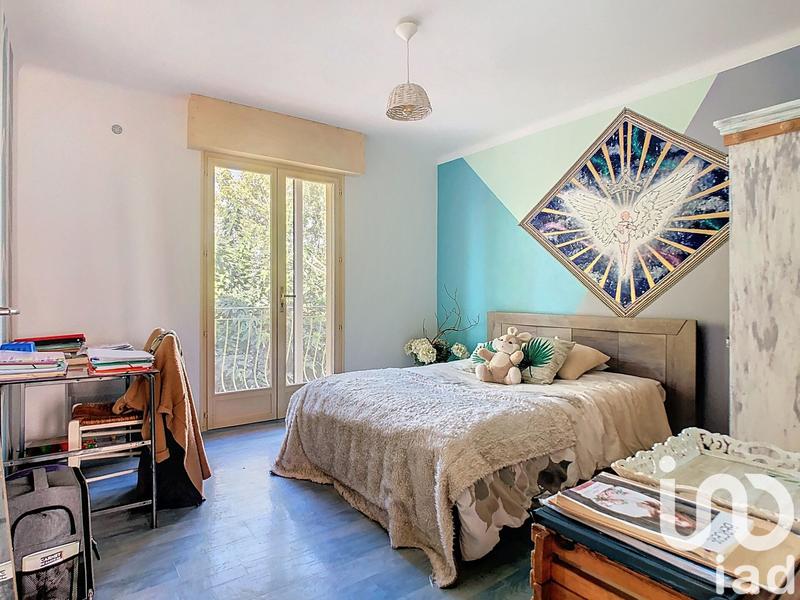 Maison - 207 m² - 8 pièces