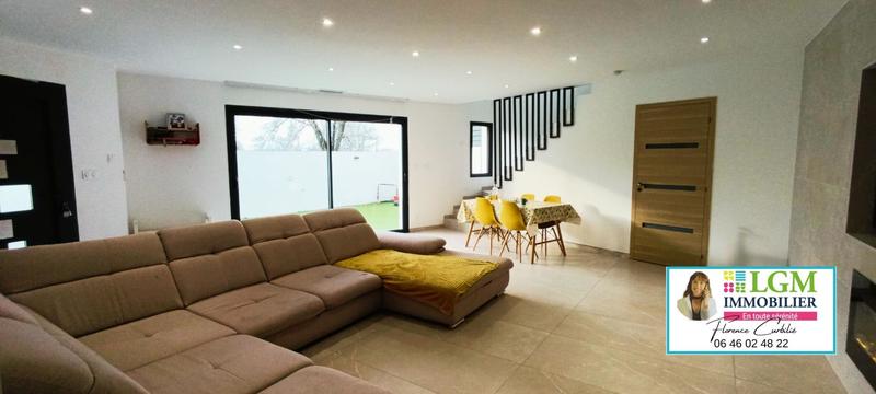 Maison - 125 m² - 4 pièces