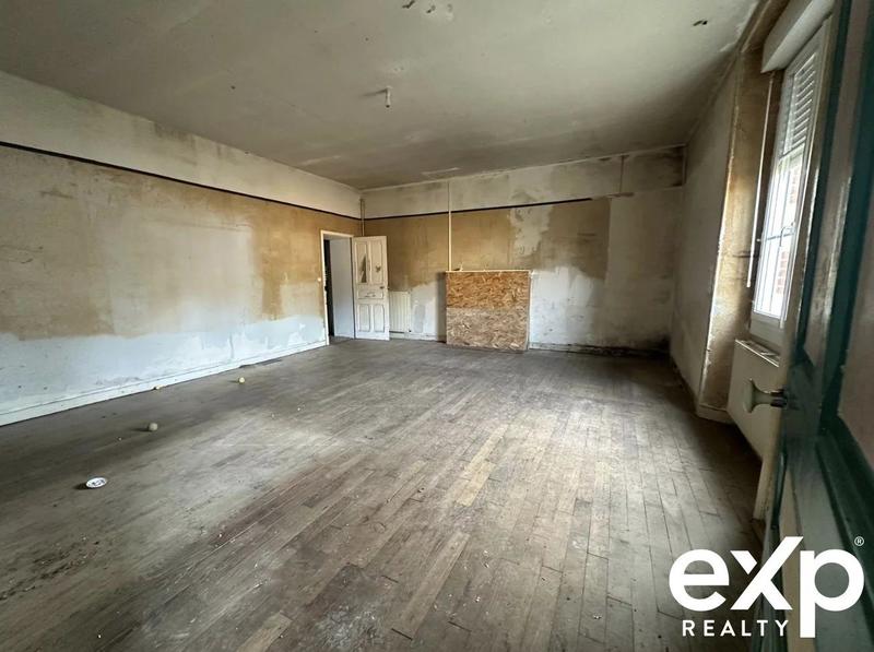 Maison - 268 m² - 7 pièces