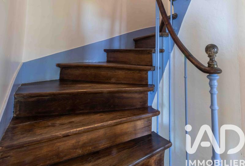 Maison - 187 m² - 8 pièces