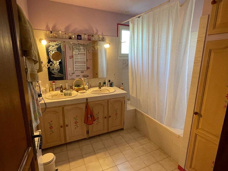 Villa - 120 m² - 5 pièces