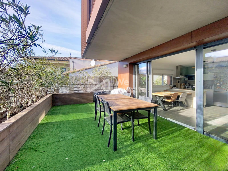 Appartement - 90 m² - 4 pièces