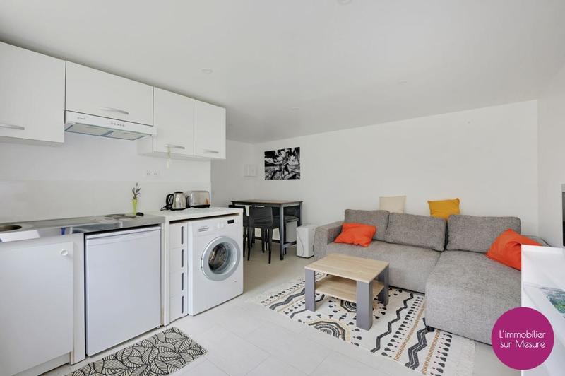 Villa - 300 m² - 7 pièces