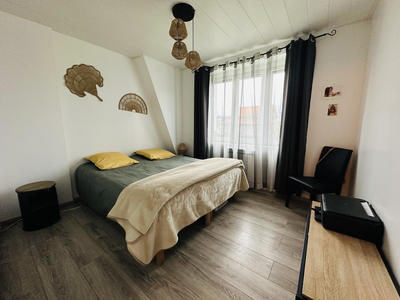 Immeuble - 150 m² - 8 pièces