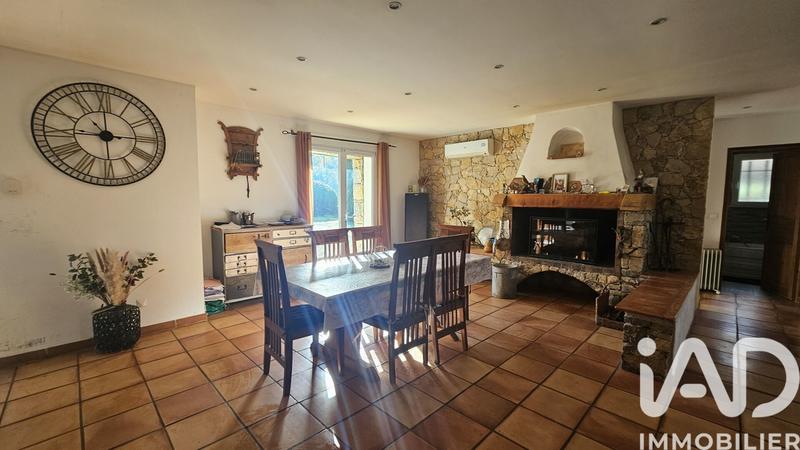 Maison - 112 m² - 4 pièces