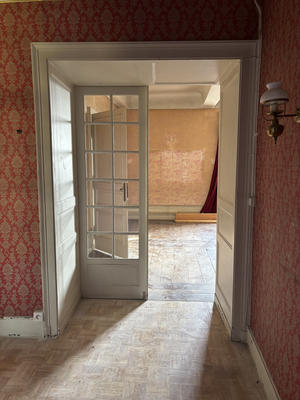 Appartement - 141 m² - 4 pièces