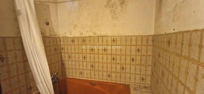 Maison - 96 m² - 5 pièces