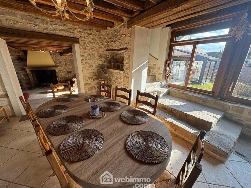 Maison - 173 m² - 6 pièces