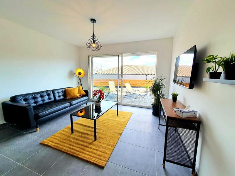 Villa - 80 m² - 4 pièces