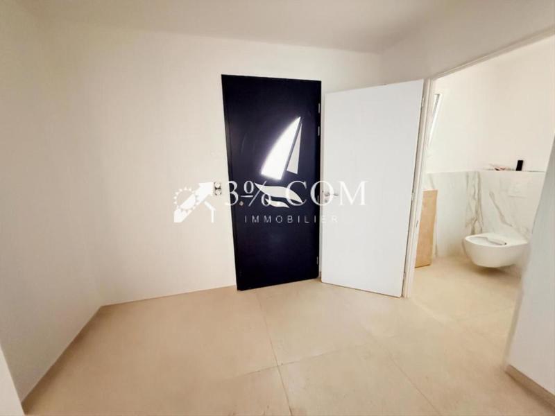 Villa - 176 m² - 6 pièces