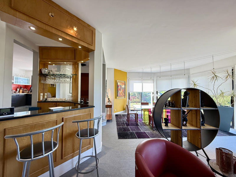 Maison contemporaine - 187 m² - 5 pièces