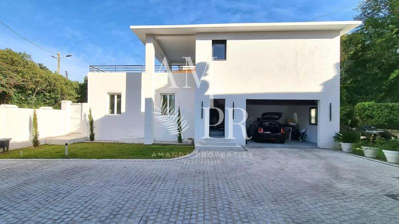 Villa - 350 m² - 8 pièces