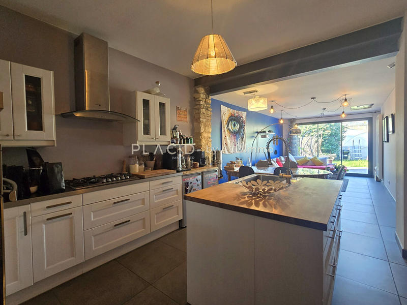 Maison - 160 m² - 7 pièces