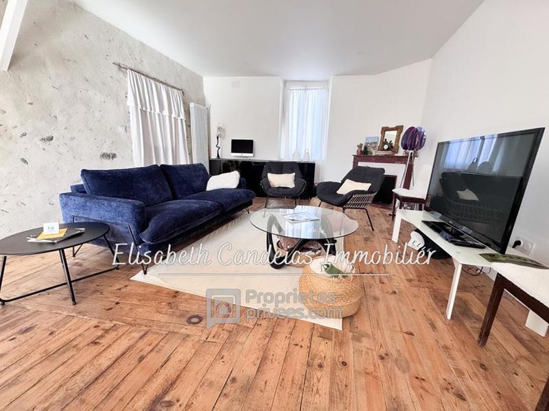 Maison - 187 m² - 5 pièces