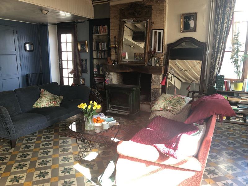 Maison - 214 m² - 7 pièces