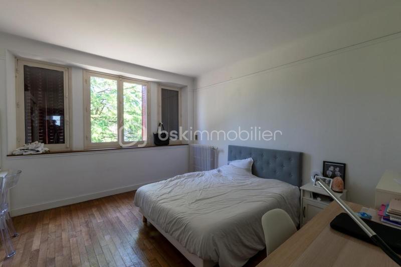 Maison bourgeoise - 230 m² - 8 pièces