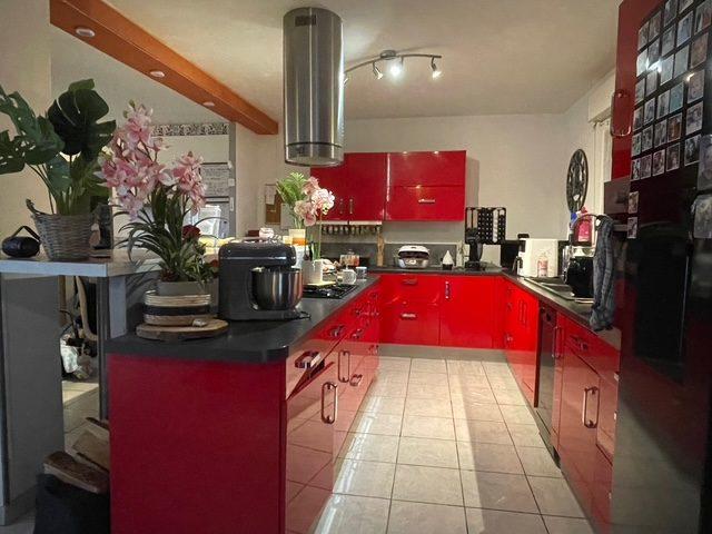 Maison - 119 m² - 6 pièces