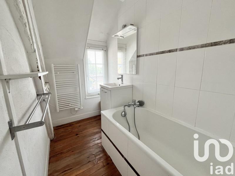 Maison de village - 80 m² - 4 pièces