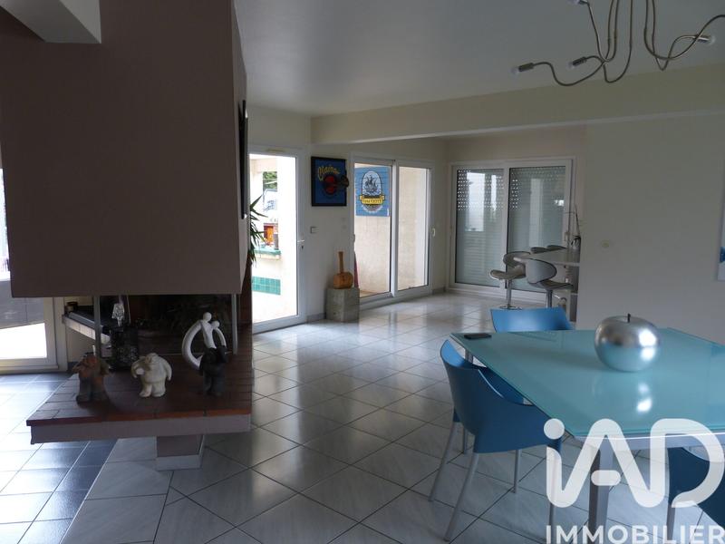 Maison de maîtres - 210 m² - 8 pièces