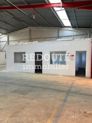 Entrepôt - 1 094 m²